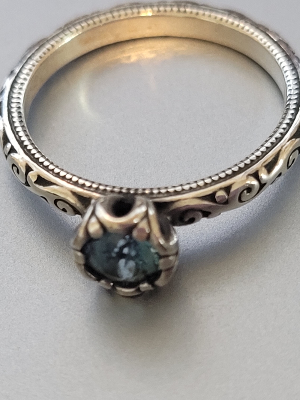 James Avery 925 Sterling Silver Birthstone Ring  Lab Cherished Blue Topaz Sz8 - Picture 3 of 6
